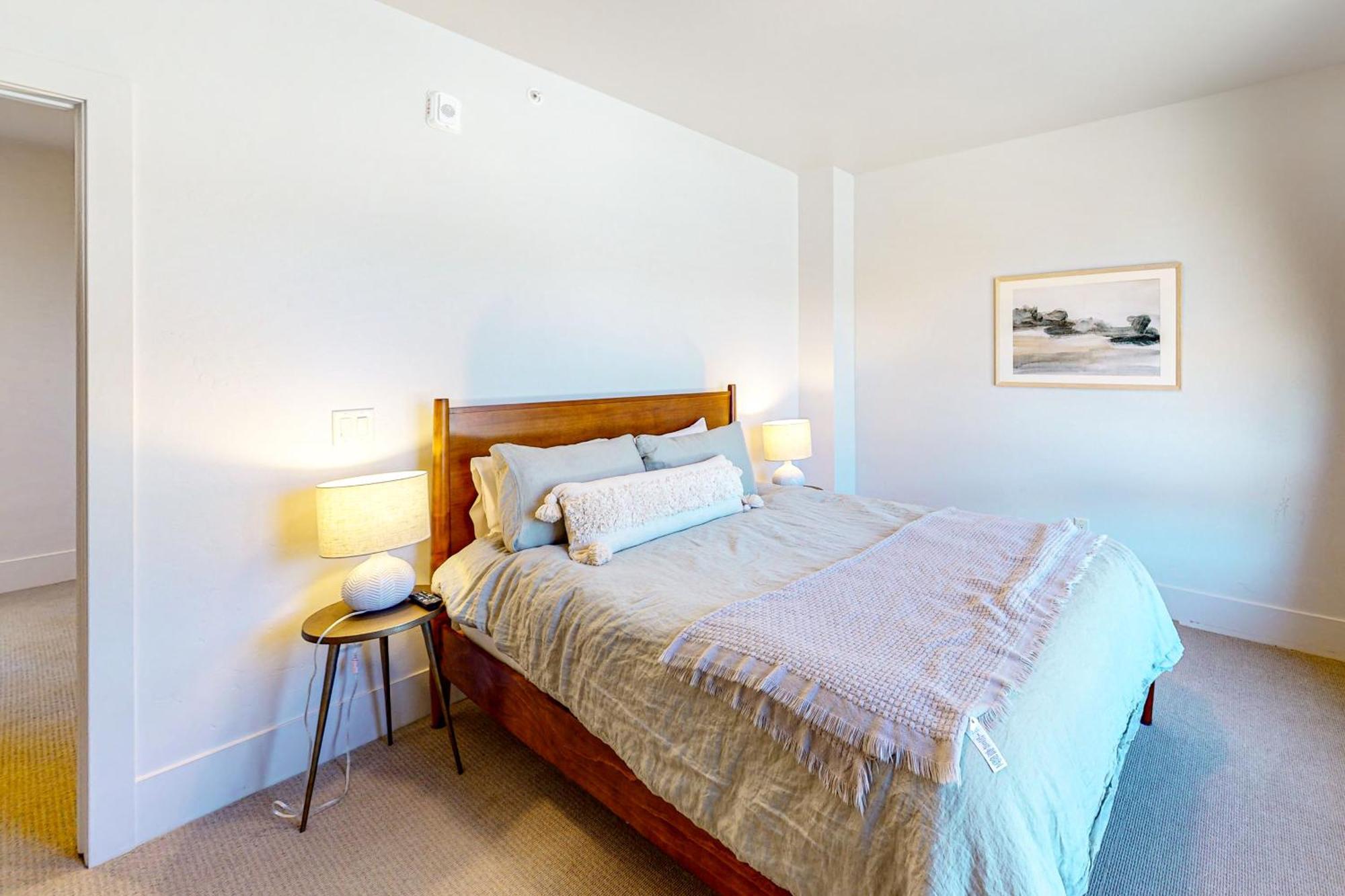 Blue River Flats Condos シルバーソーン 部屋 写真